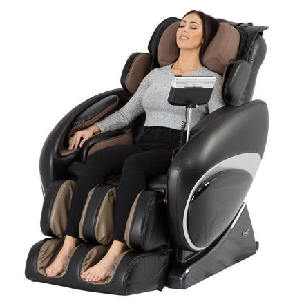 Osaki OS-4000T Massage Chair Woman Relaxing